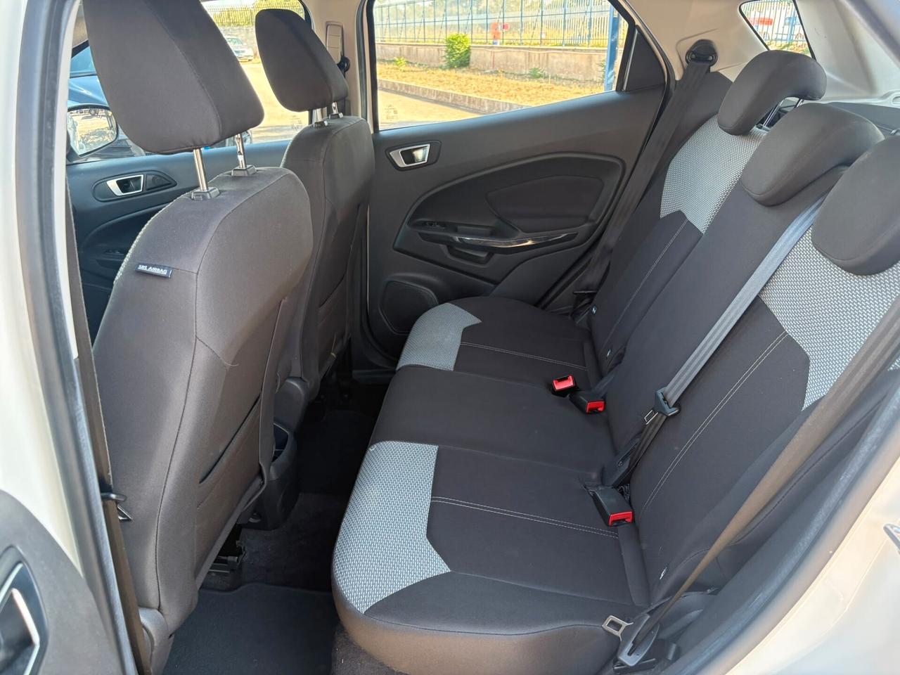 Ford EcoSport 1.5 TDCi 95 CV Titanium
