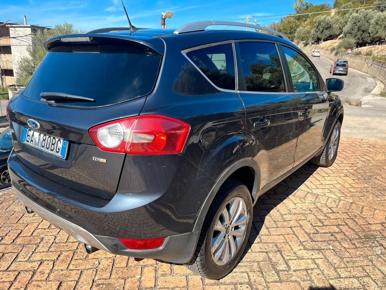 Ford Kuga 2.0 TDCi 136 CV 4WD Titanium DPF