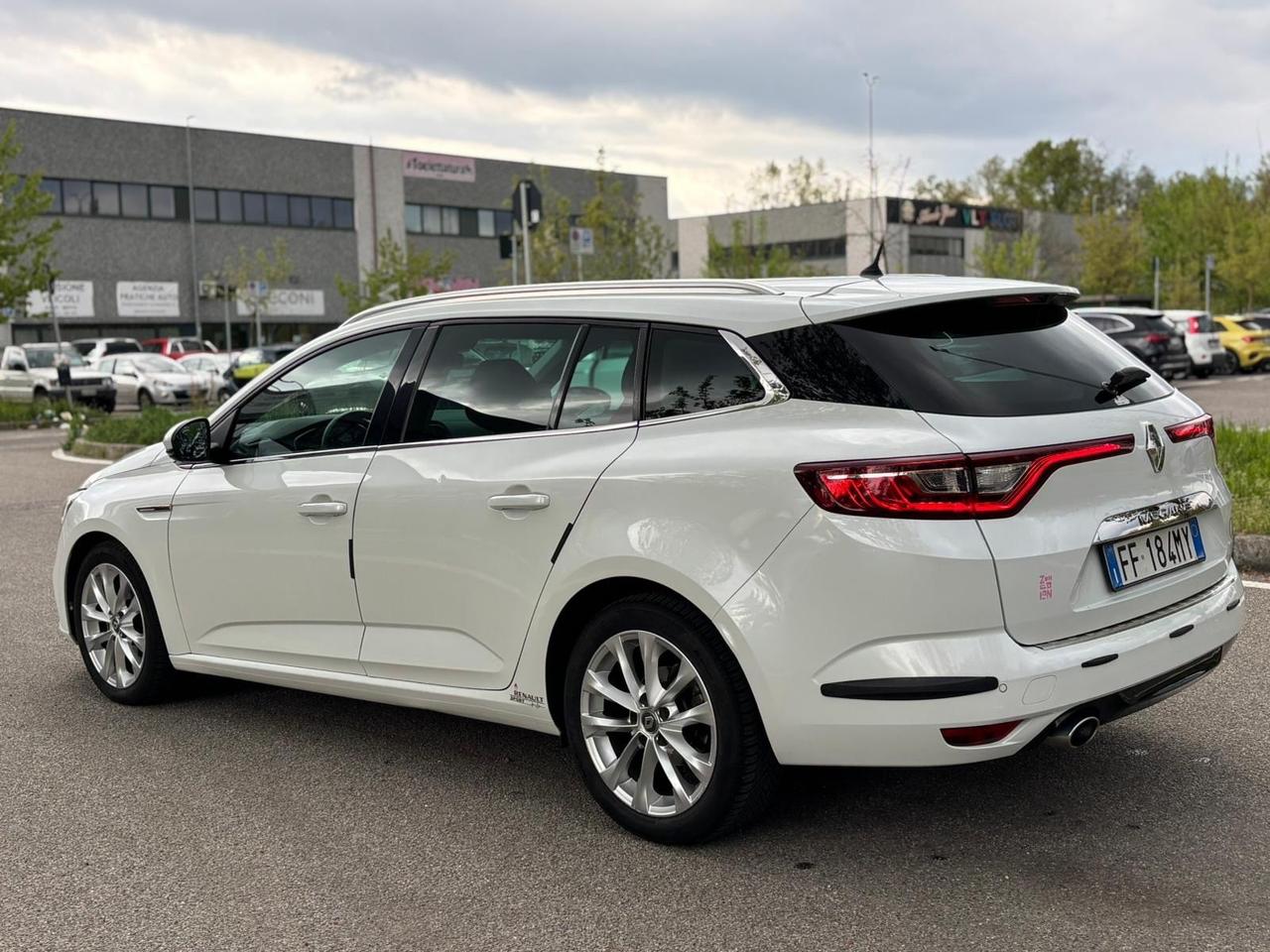 Renault Megane Mégane Sporter dCi 8V 110 *Aitomatik*