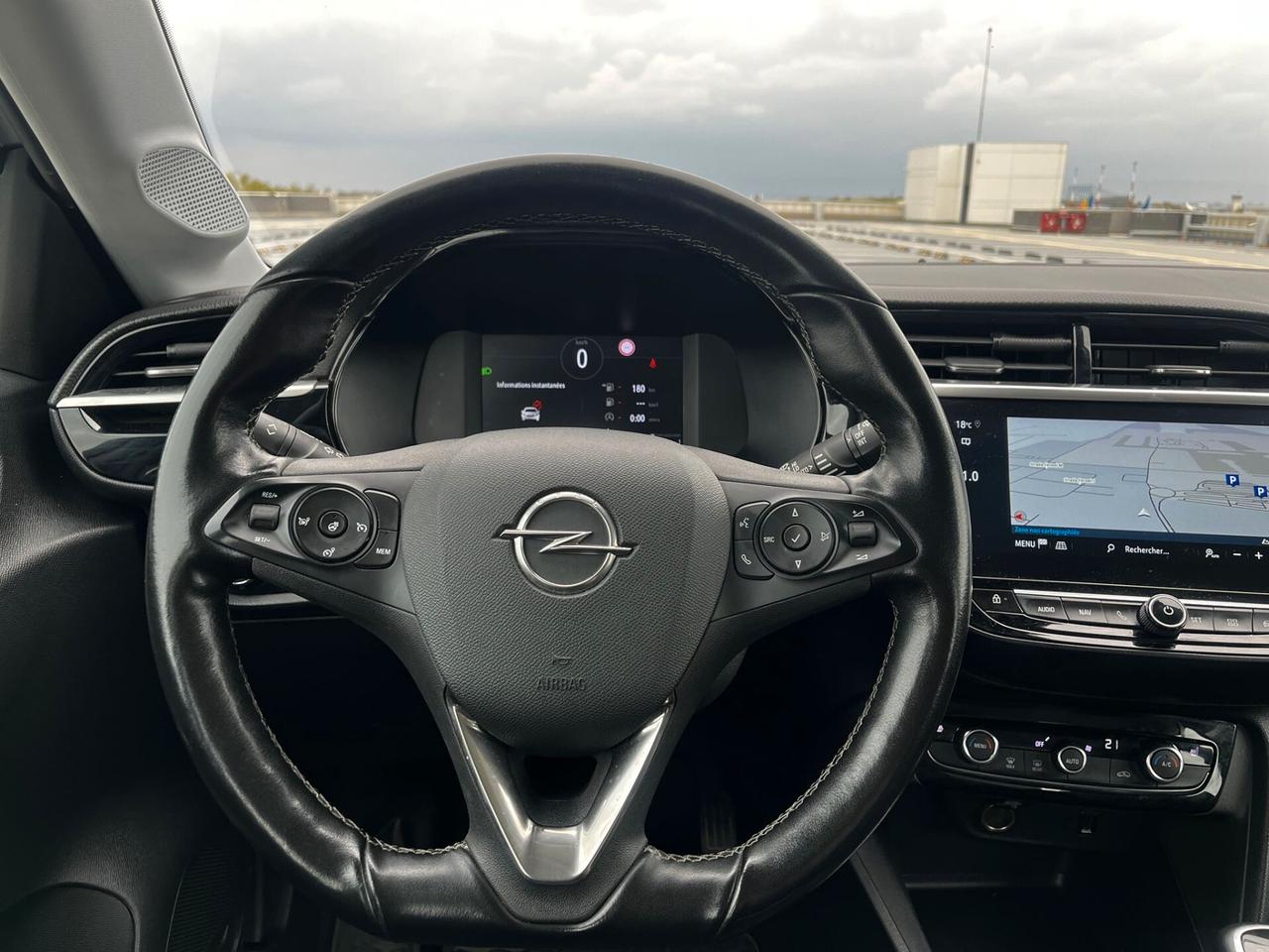 Opel Corsa 1.2 100 CV Design & Tech