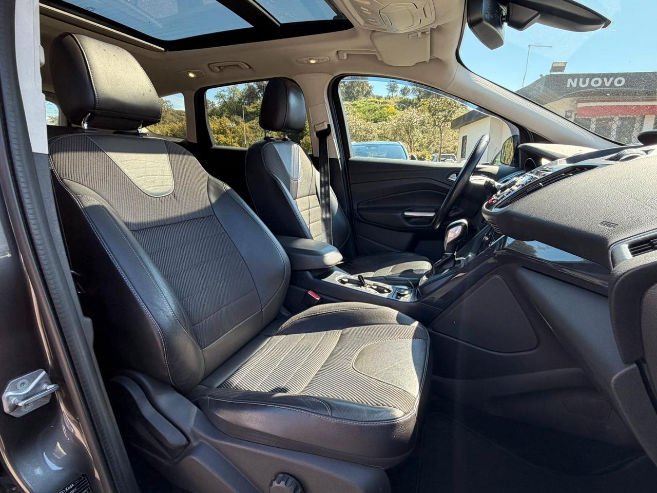 Ford Kuga 2.0 TDCI 150 CV S&S 4WD Powershift Titanium