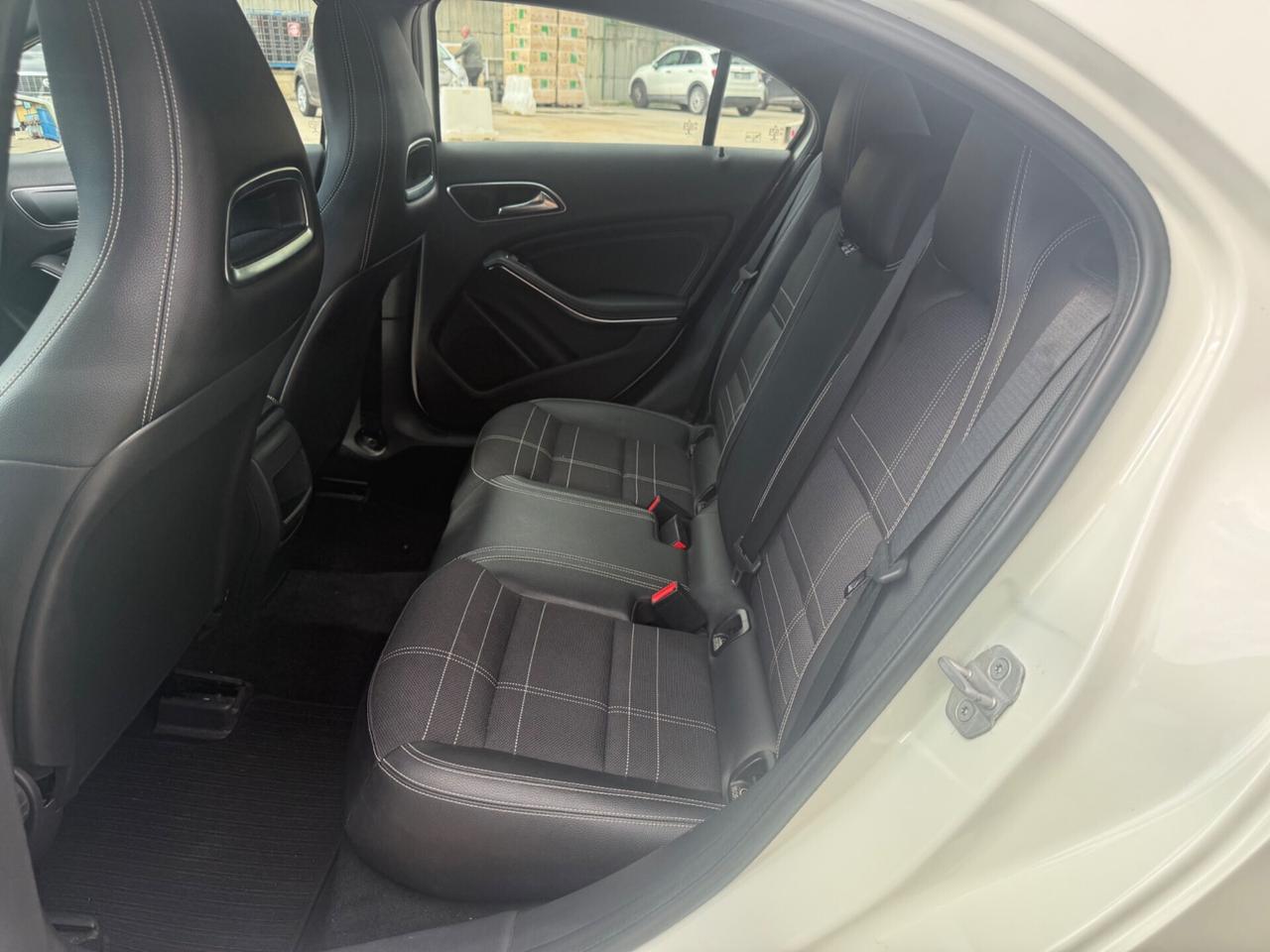 Mercedes-benz A 180 BlueEFFICIENz Premium