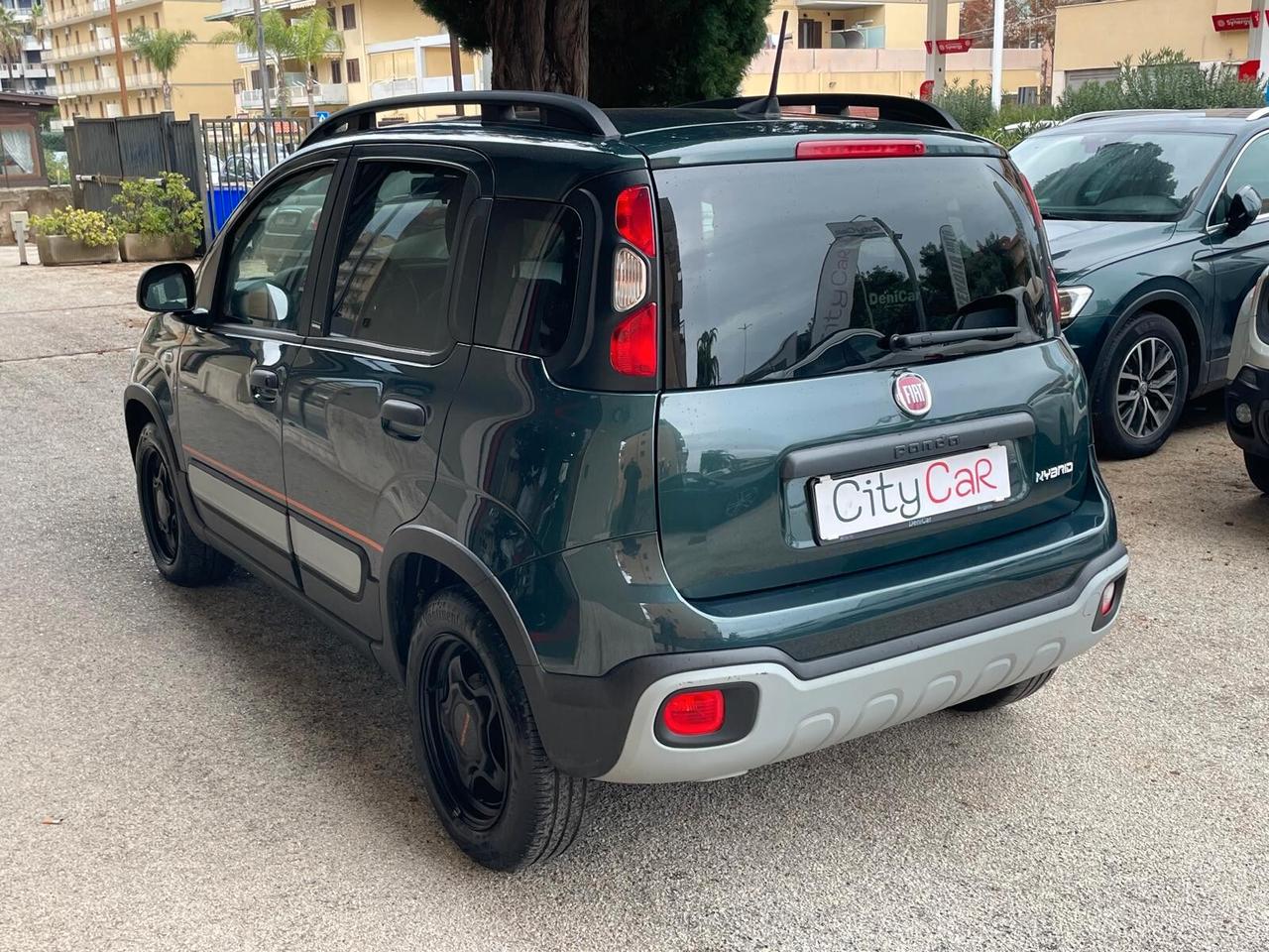 Fiat Panda 1.0 FireFly S&S Hybrid Garmin