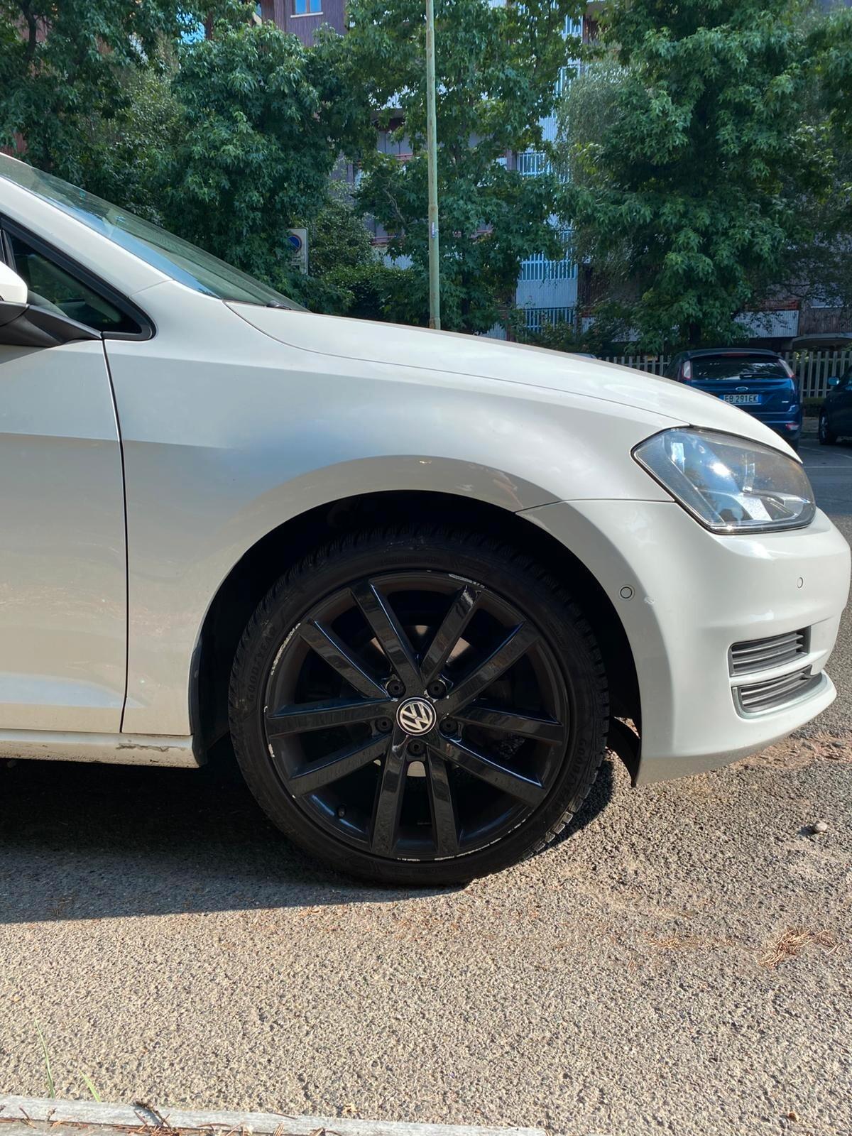 Volkswagen Golf Business 1.6 TDI 5p. Highline BlueMotion Technology