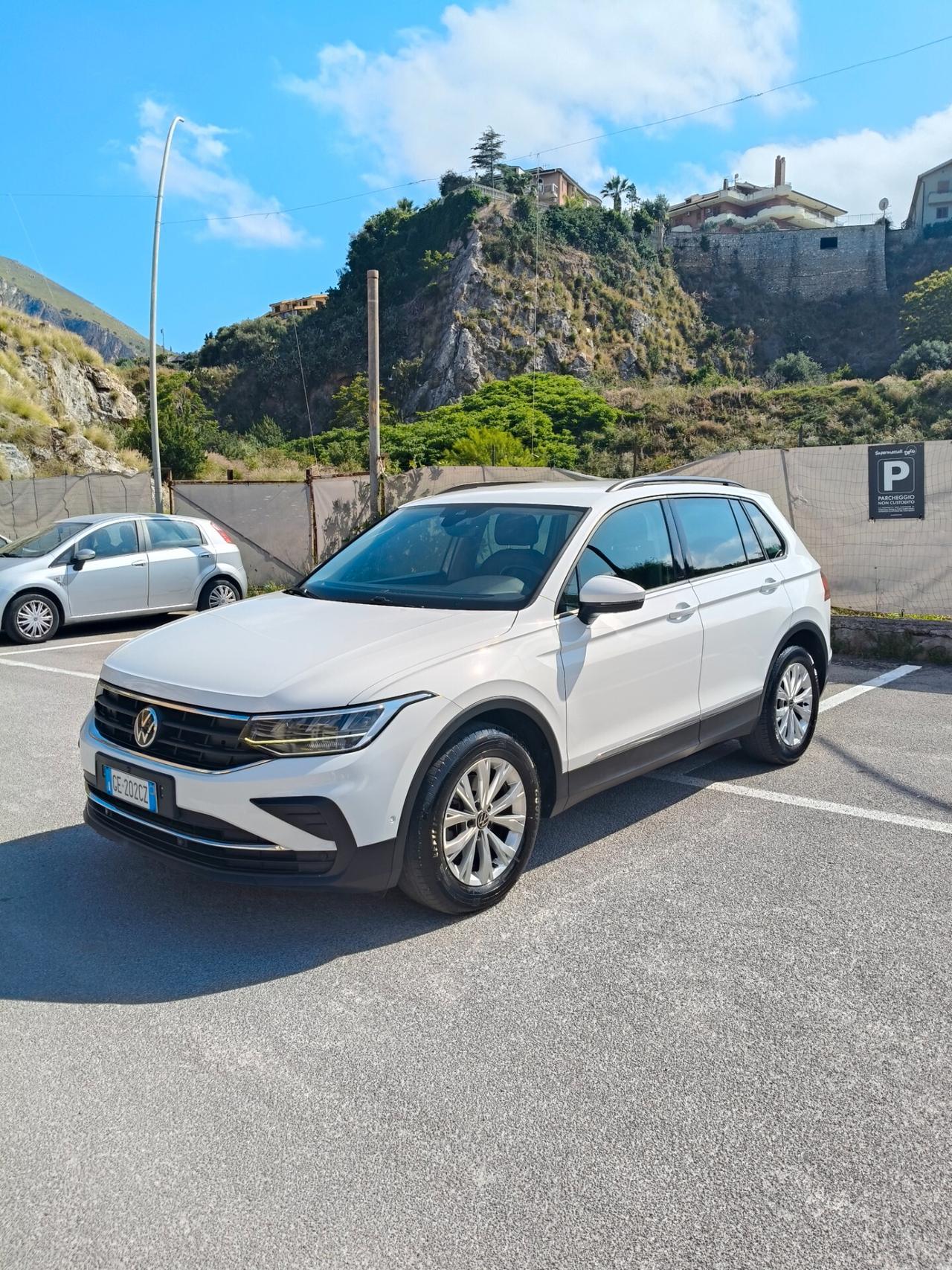 Volkswagen Tiguan 2.0 TDI 150 CV SCR DSG Elegance