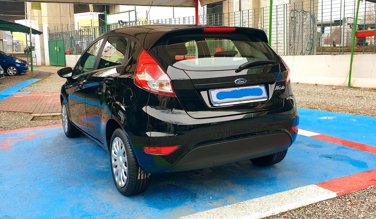 FORD FIESTA 1.4 BENZINA G.P.L DI CASA..ANNO 2017 EURO 6