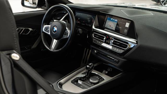 BMW Z4 sDrive30i Msport UNIPRO