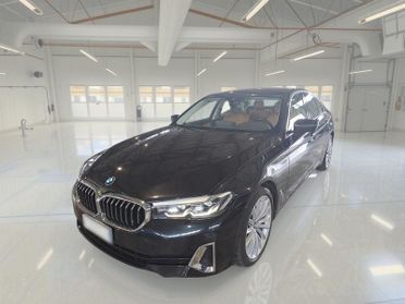 BMW 530 XDRIVE 48V 183KW LUXURY AUTO 4 PORTE BERLINA
