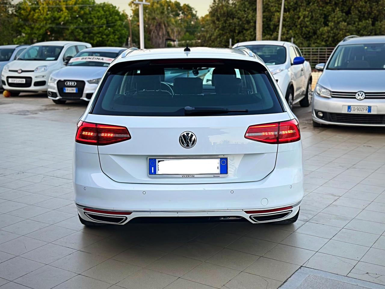 Volkswagen Passat Variant 2.0 TDI 190 CV DSG Highline BlueMotion Tech.
