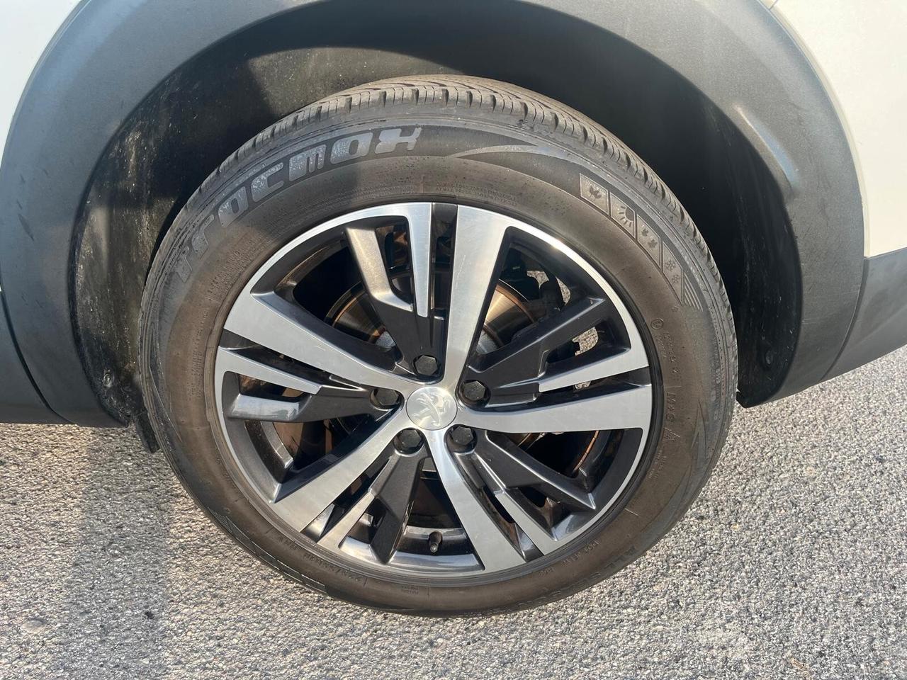 Peugeot 3008 BlueHDi 130 S&S Allure