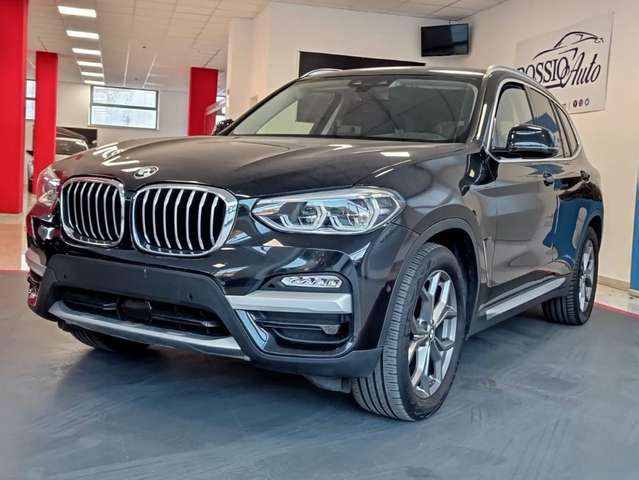 BMW X3 sdrive18d xLine 150cv automatica*full* X-LINE