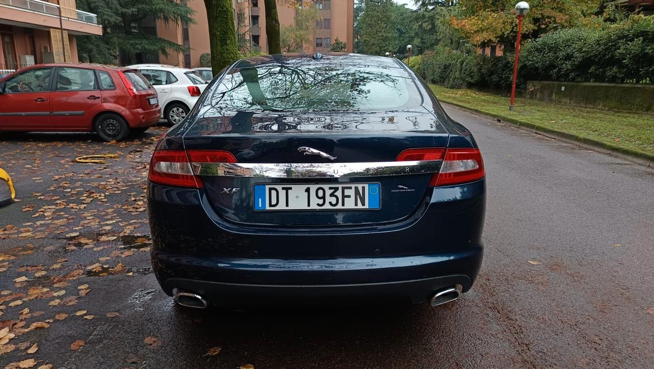 Jaguar XF 3.0 DS V6 Premium Luxury