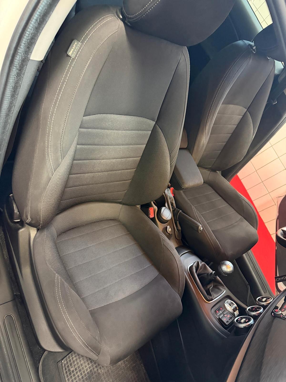 Alfa Romeo Giulietta 1.4 Turbo 120 CV Distinctive