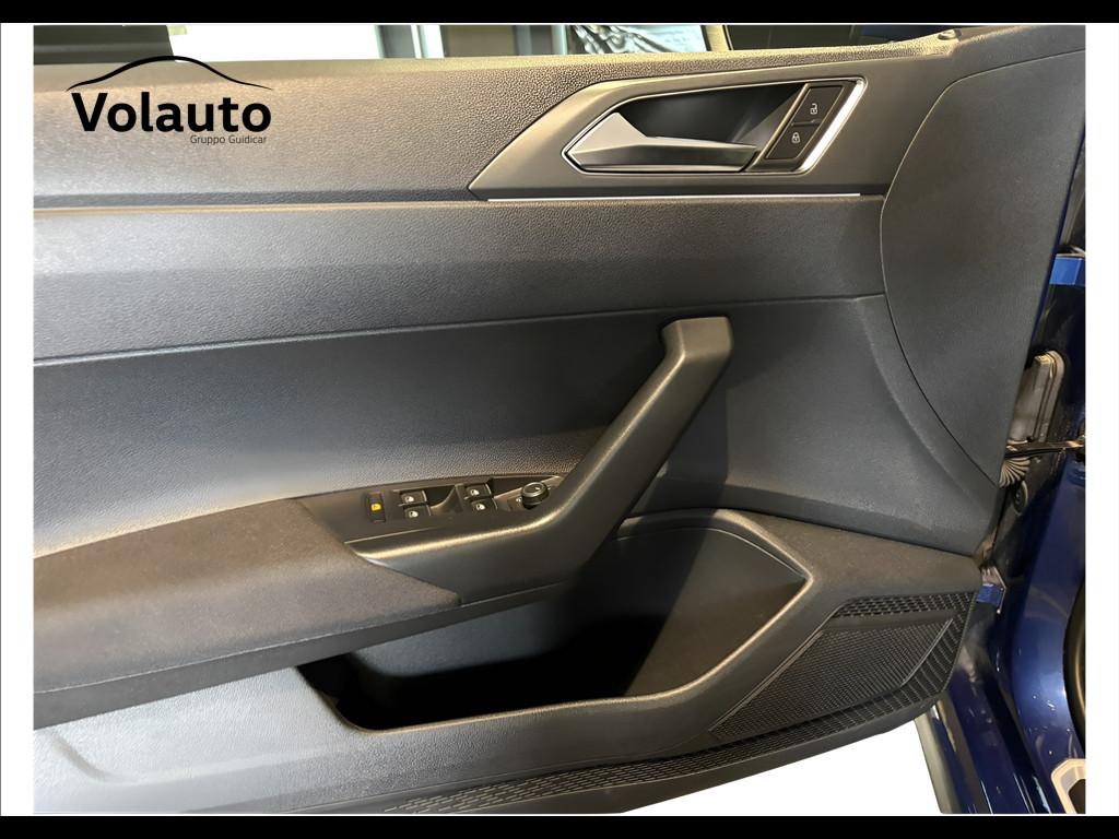 VOLKSWAGEN Polo VI 2022 - Polo 1.0 tsi R-Line 110cv dsg