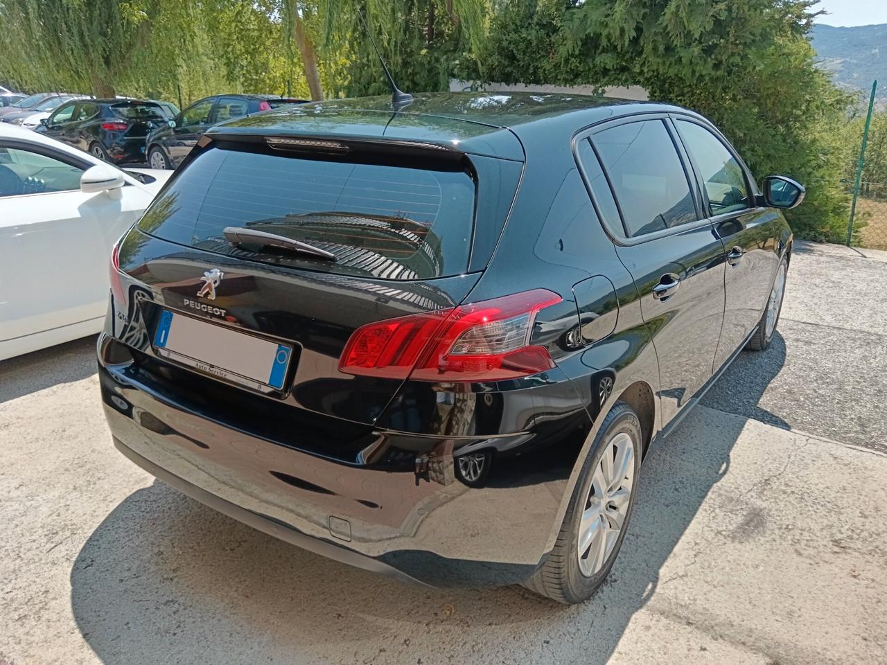 Peugeot 308 1.6 BLUEHDI 120CV NUOVISSIMA