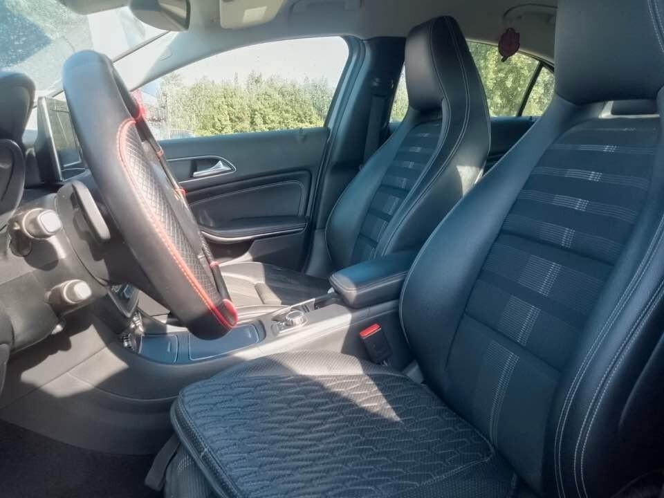 Mercedes-benz A 180 d Automatic Premium