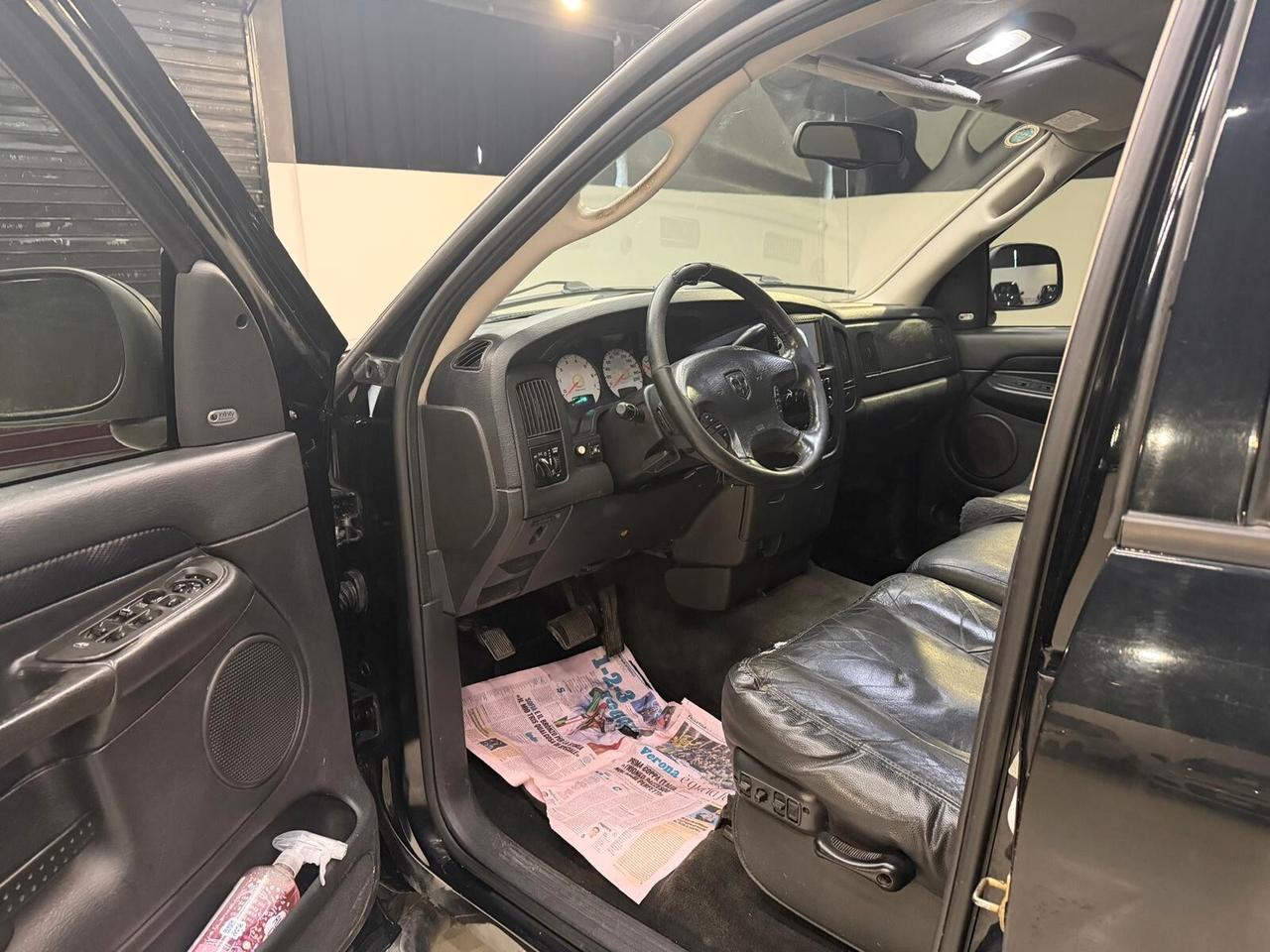 DODGE RAM AUTOCARRO V8