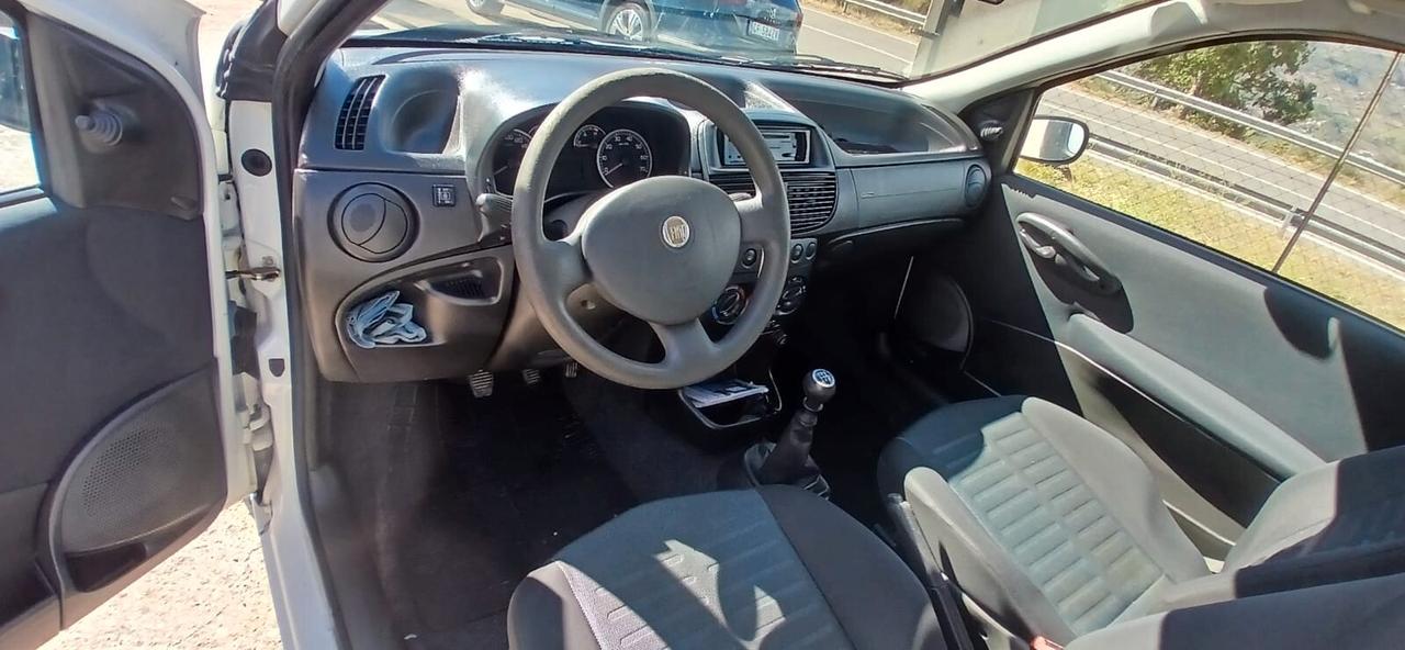 Fiat Punto Classic 1.2 GPL - 2010
