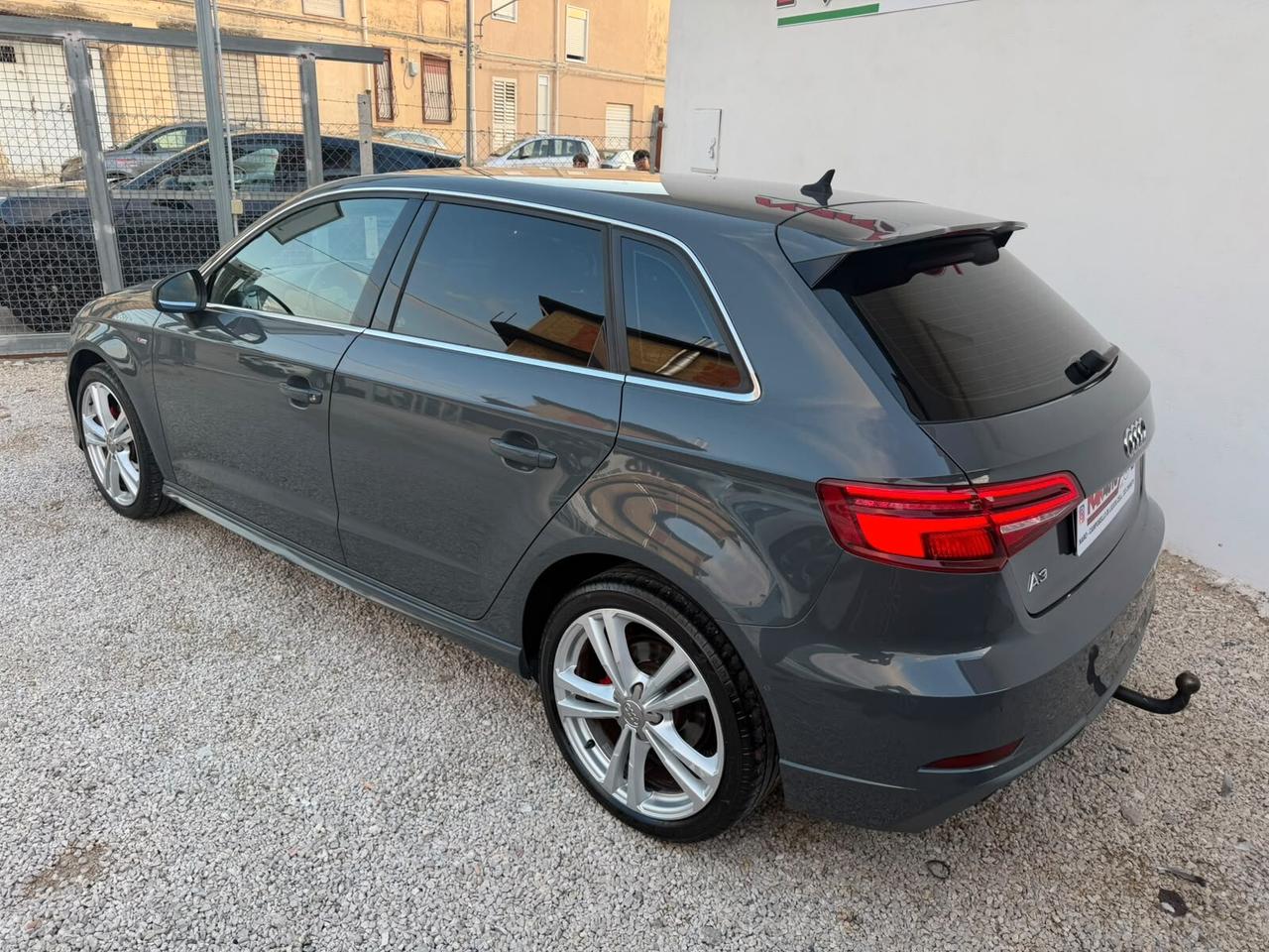 Audi A3 SPB 35 TDI S tronic line edition