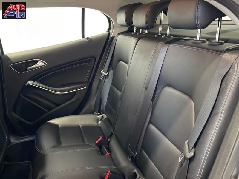 Mercedes-Benz GLA GLA 200 d Automatic 4Matic Sport