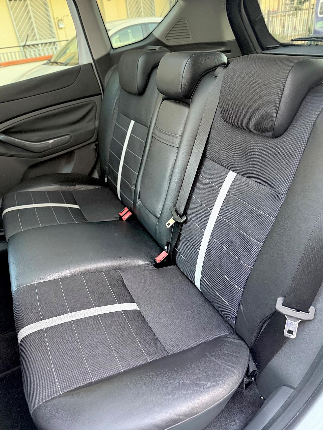 Ford Kuga 2.0 Diesel Titanium 136 Cv