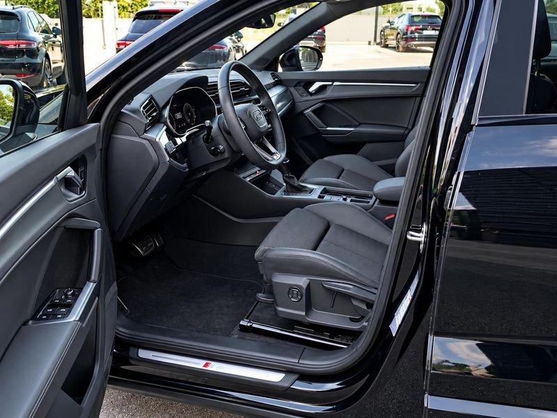 Audi Q3 SPB 40 TDI Quattro S-tronic Identity Black 193 CV