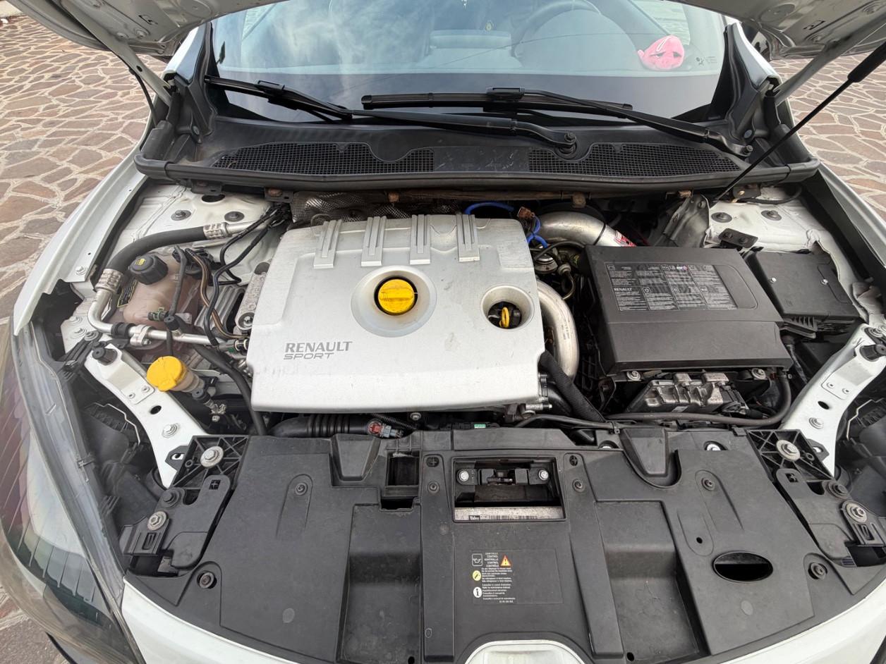Renault Megane Coupe 2.0 16v T RS CUP 250cv
