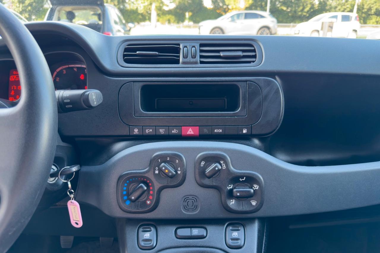 Fiat Panda 0.9 TwinAir 4x4 Pop Van 2 posti GB912AW