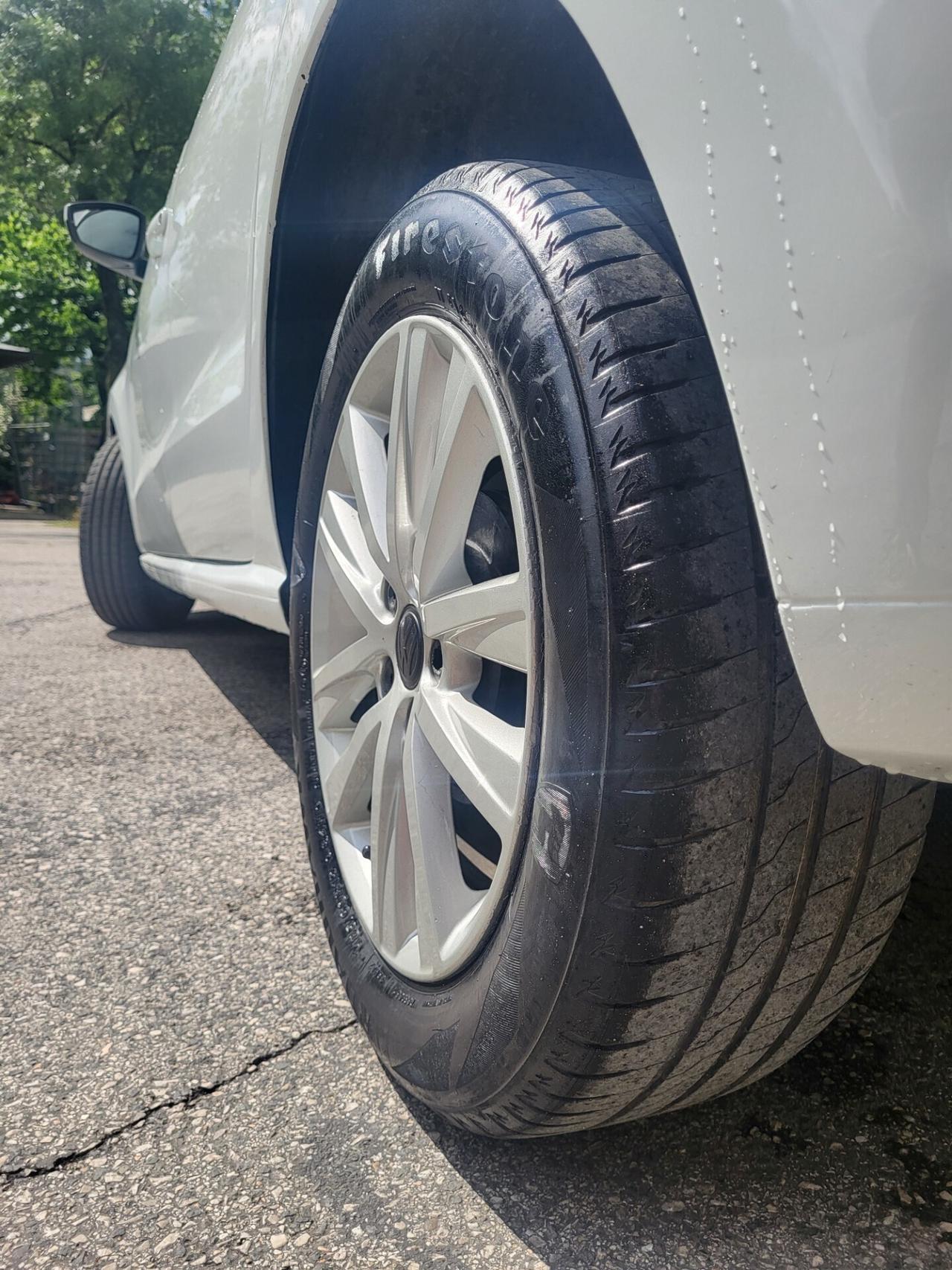 VOLKSWAGEN POLO 1,4 TDI-UNICO PROP-EURO 6-3 REVISI