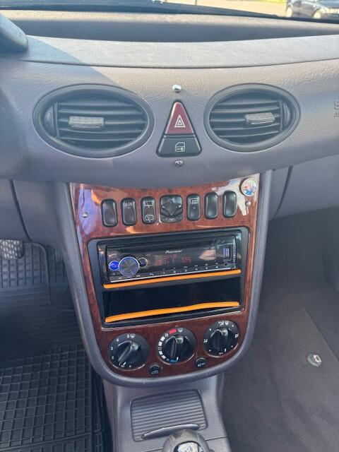 Mercedes-benz A 160 elegance-OK NEOPATENTATI