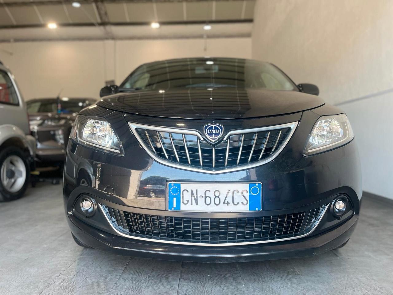 LANCIA YPSILON 1.0 FIREFLY 5 porte Hybrid *GOLD* 2/2023 67MILAKM