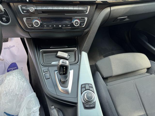 BMW 316 d Touring SPORT AUTOM. NAVI-XENO
