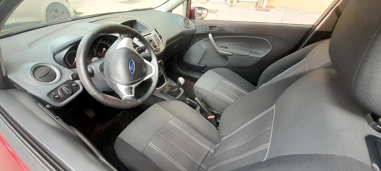 Ford Fiesta 1.2 82CV 3 porte Titanium