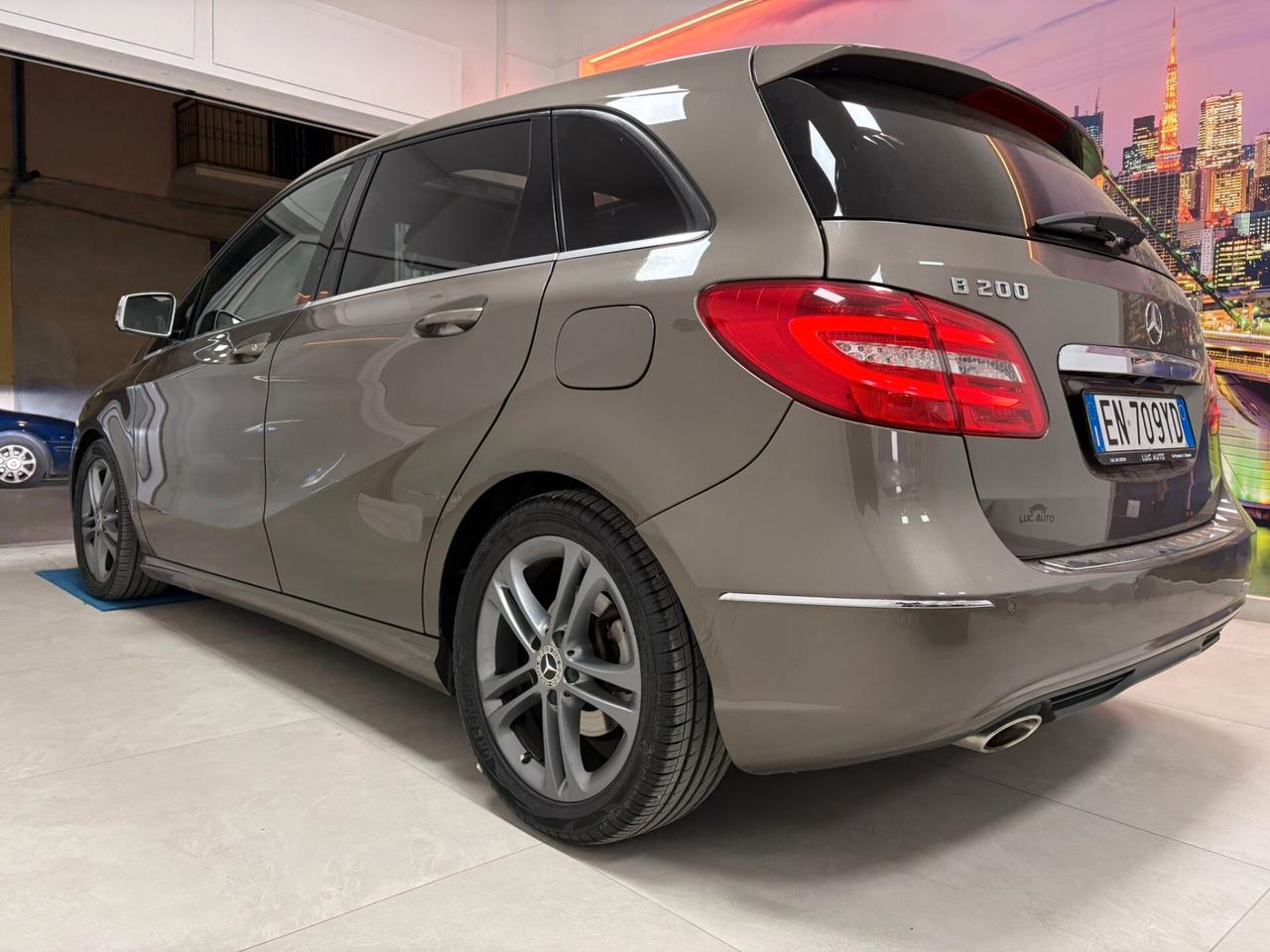 Mercedes-benz B 200 CDI BlueEFFICIENCY Premium