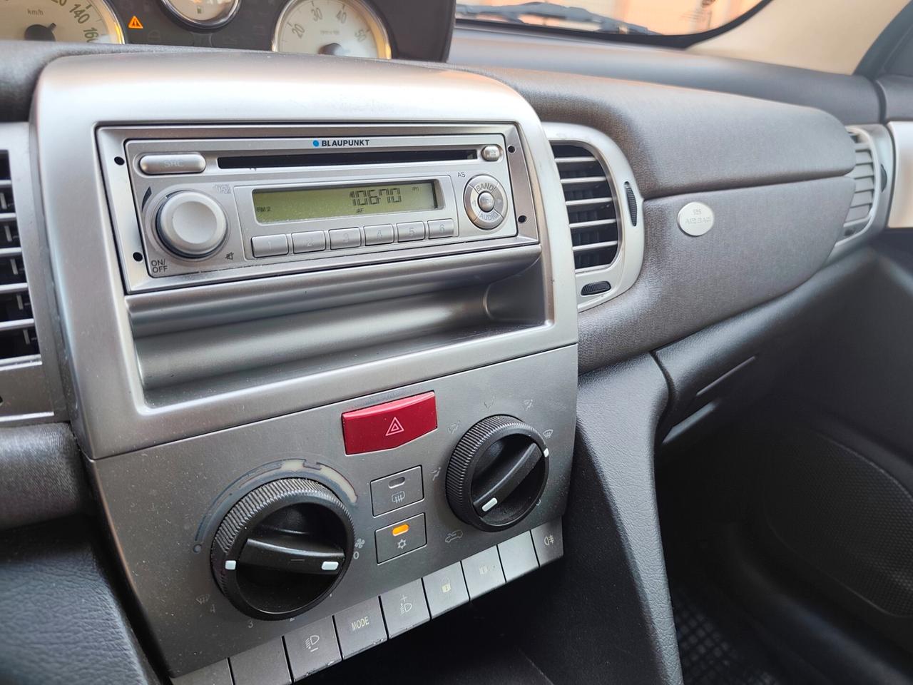 Lancia Ypsilon 1.2 Benz neopatentati