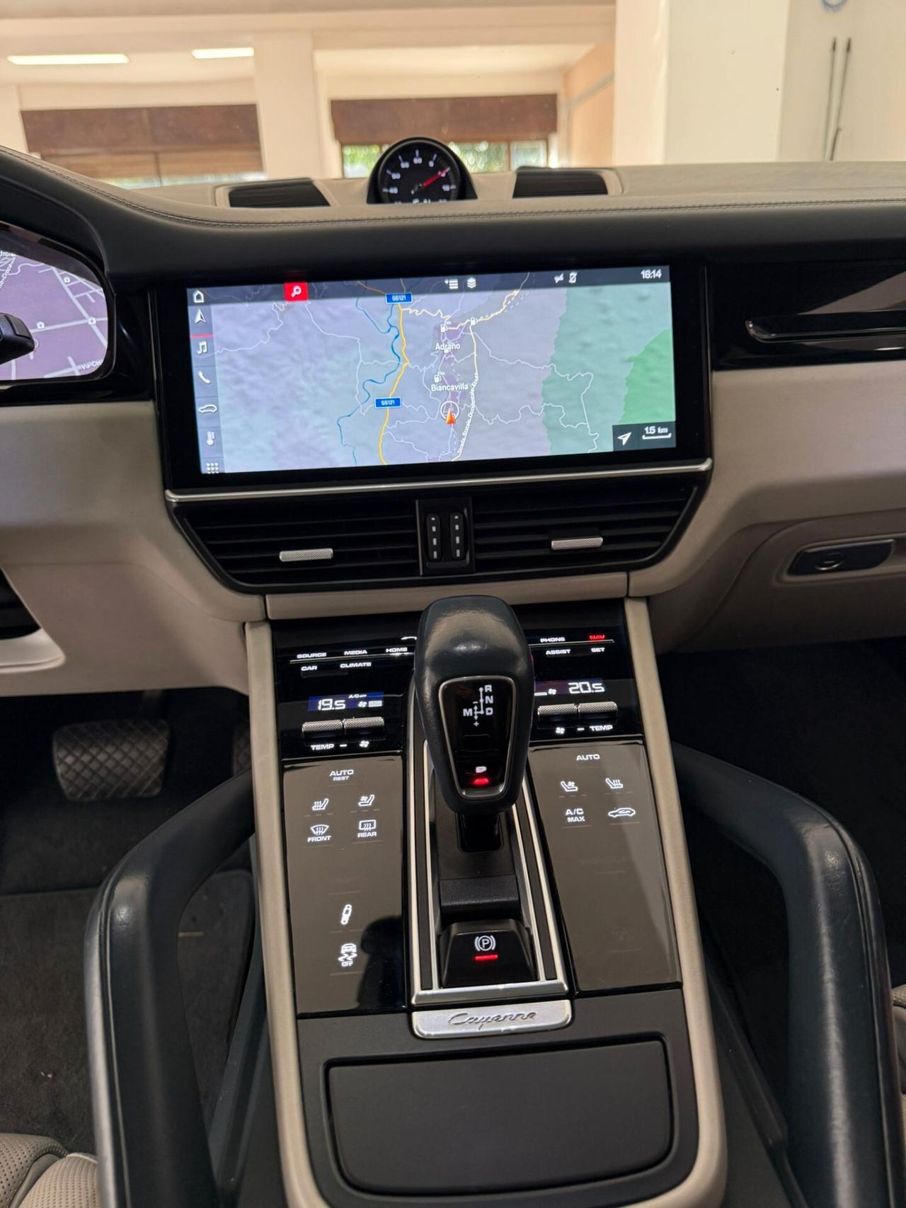 Porsche Cayenne 3.0 V6