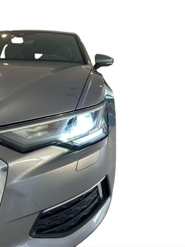 Audi A6 A6 Avant 40 2.0 TDI S tronic Business Sport