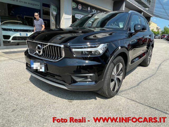 VOLVO XC40 T4 Recharge Plug-in Hybrid Inscription Expression