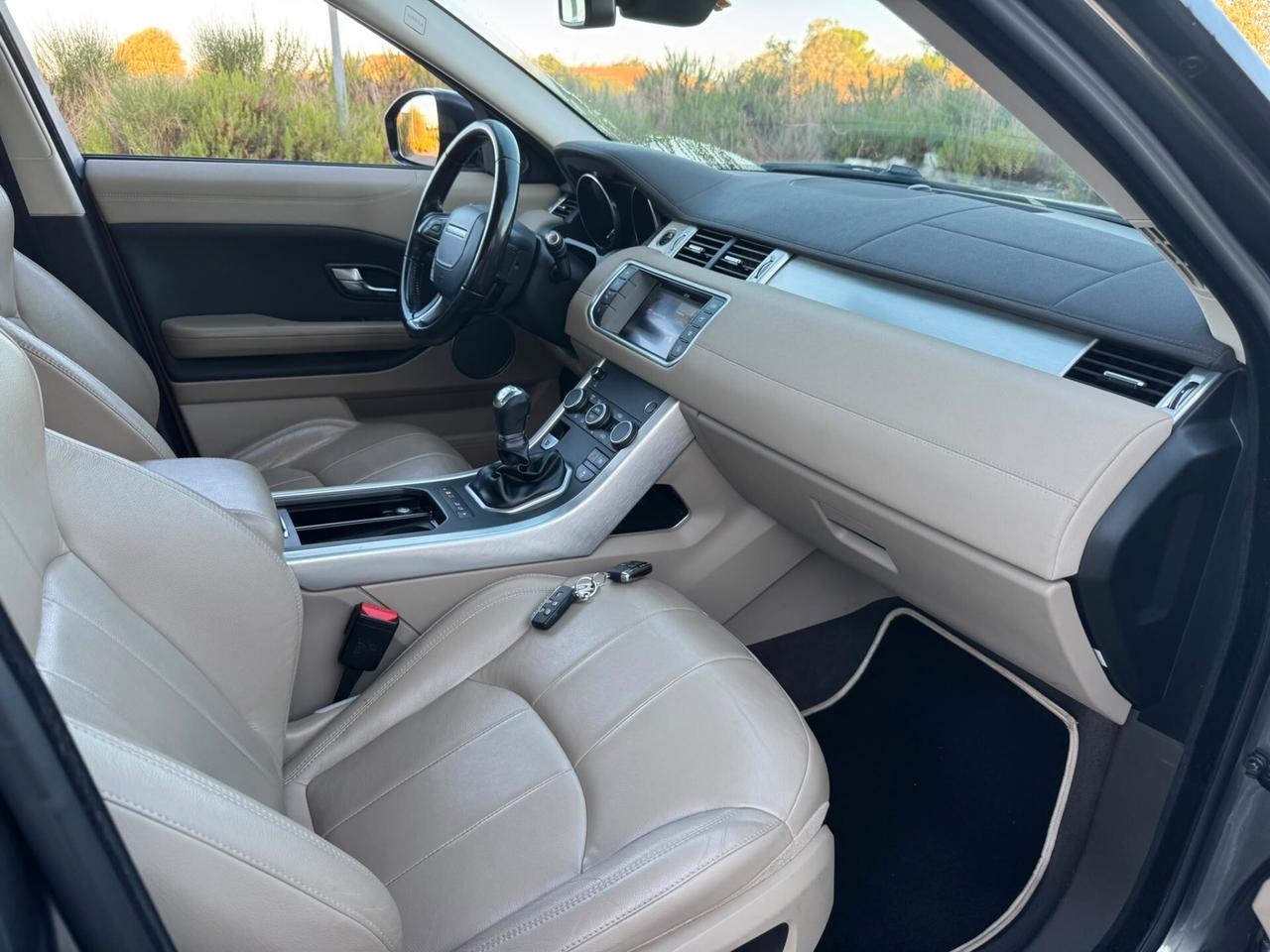Range Evoque 2.0 TD4 2018 SOLO 134.000 KM