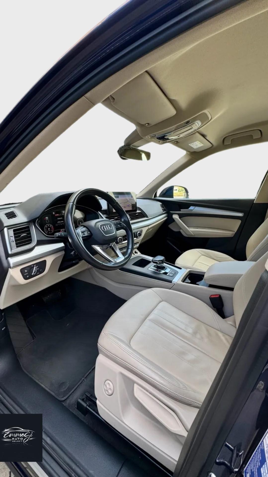 Audi Q5 35 TDI S tronic Business sport