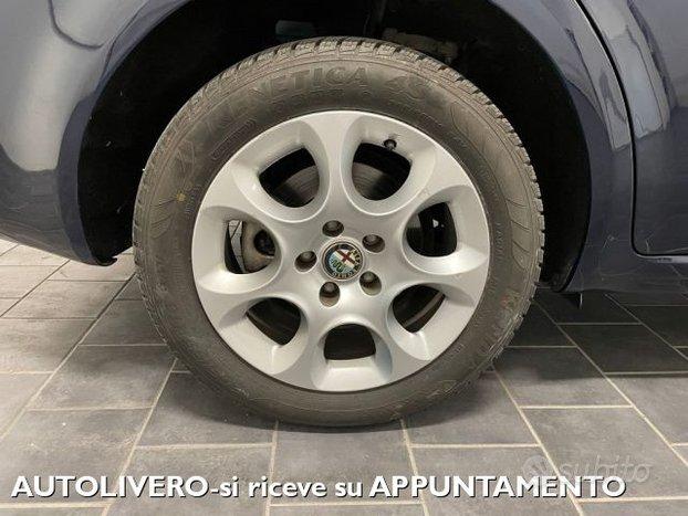 ALFA ROMEO 159 1.9 JTS 16V Distinctive 160cv-UNI