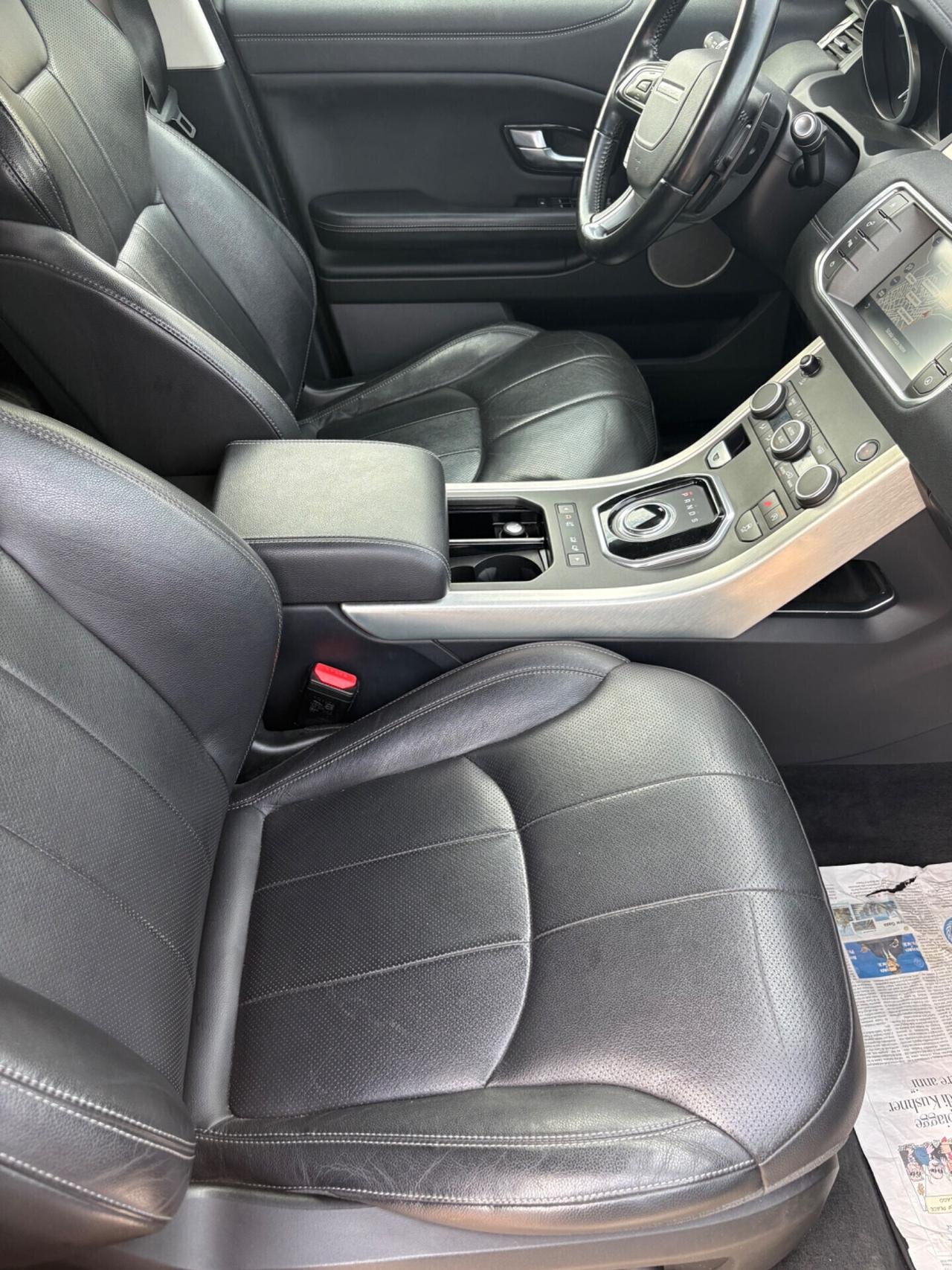 Land Rover Range Evoque 2.0 TD4 180 CV 5p. SE Dynamic