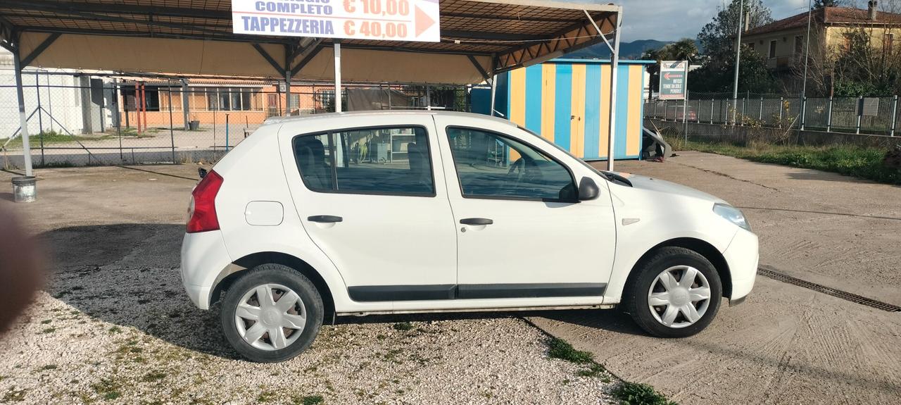 Dacia Sandero 1.2 16V
