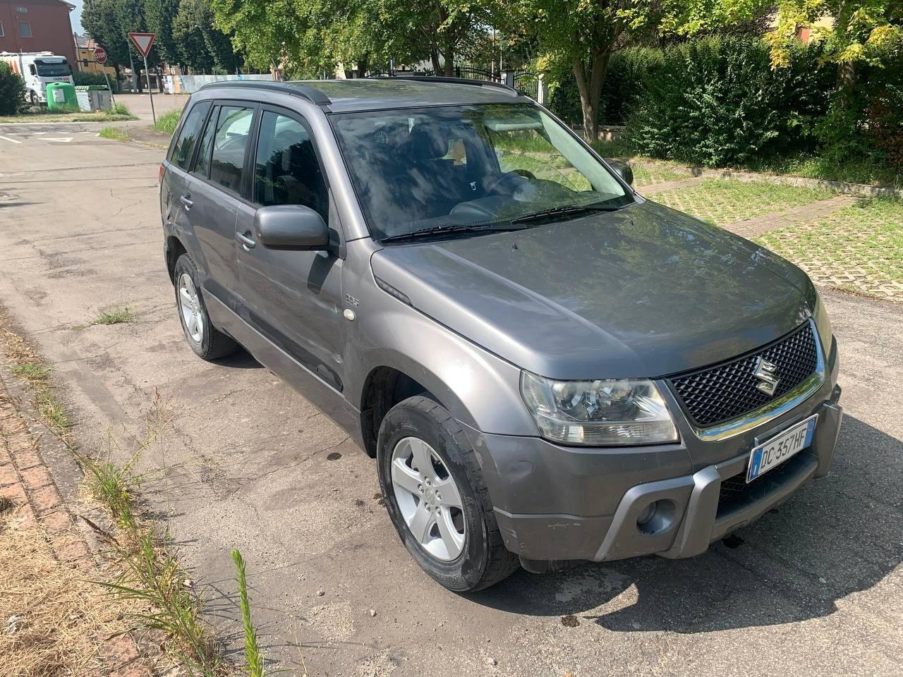 Suzuki Grand Vitara 1.9 DDiS 5 porte Executive