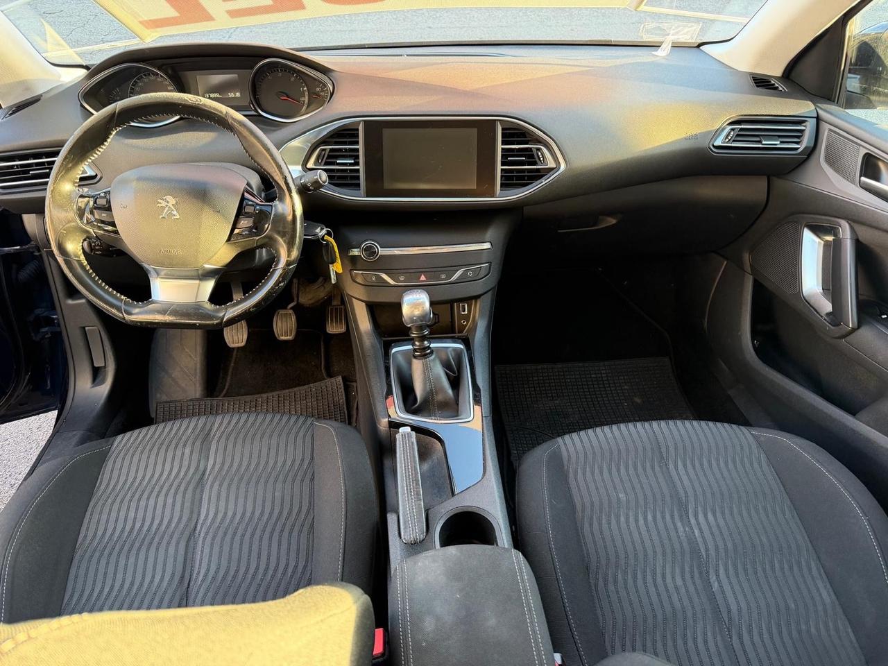 Peugeot 308 BlueHDi 120 S&S SW Allure