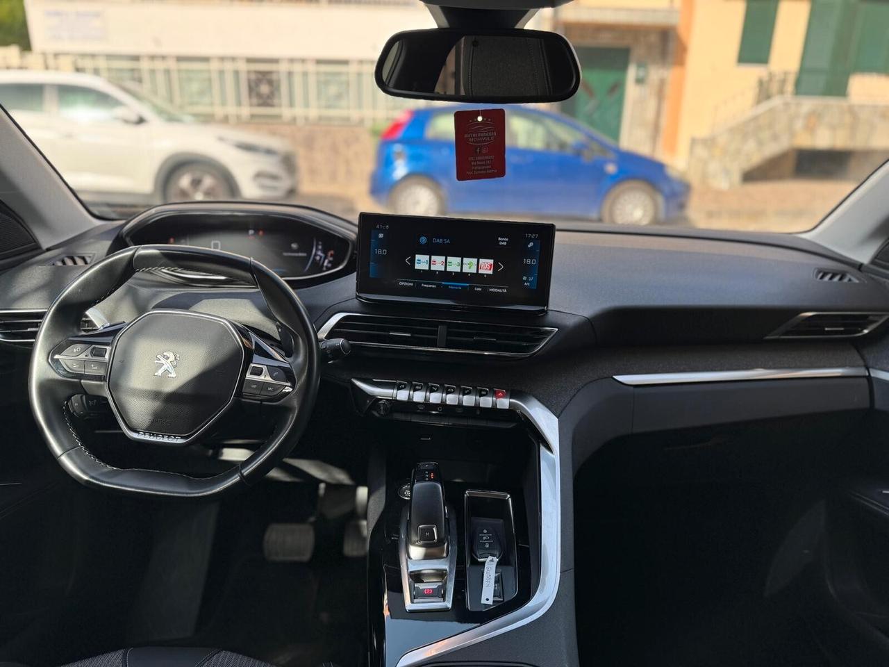 Peugeot 3008 BlueHDi 130 S&S EAT8 Allure