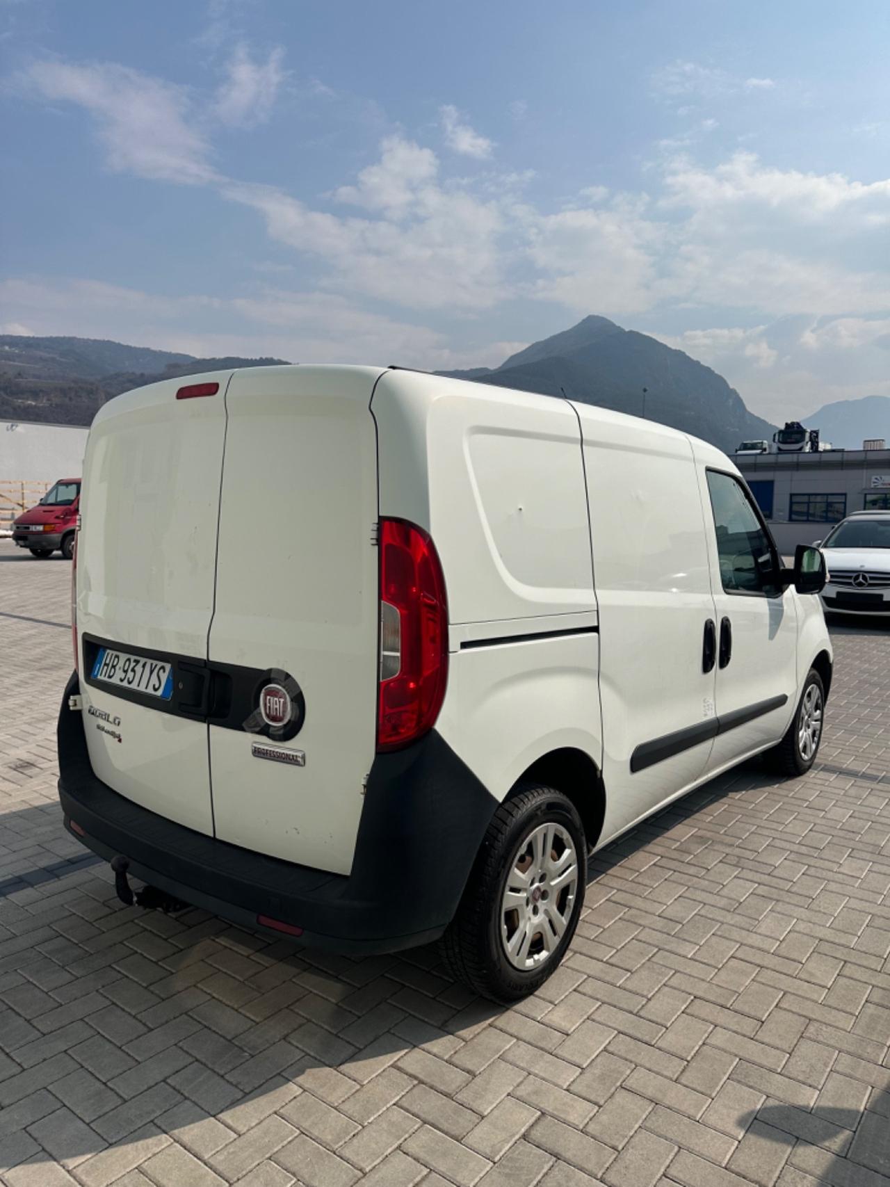Fiat doblo 1.3 diesel 90cv UNICO PROPRIETARIO