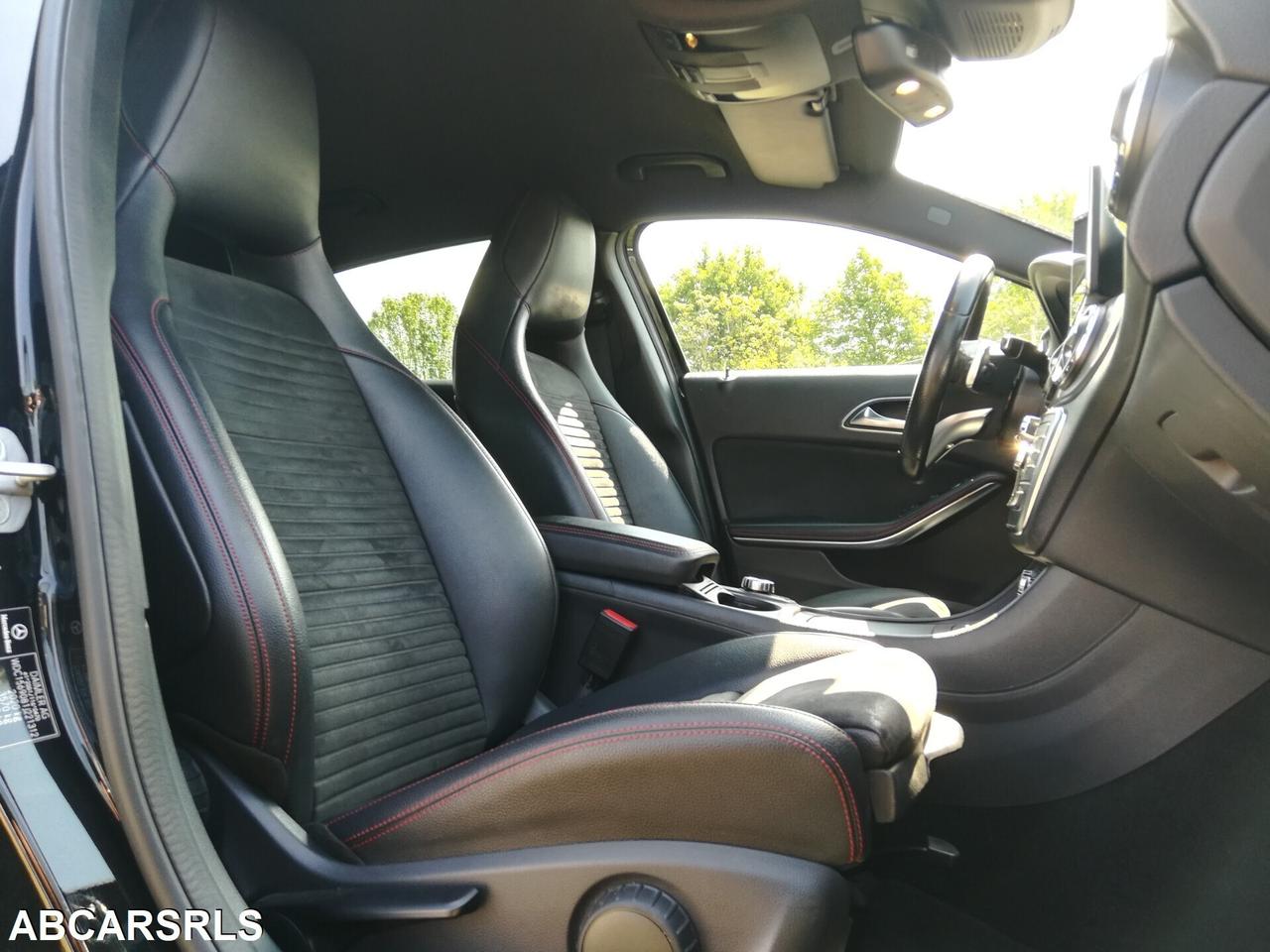 MERCEDES - Classe GLA - GLA 200 d Automatic Premiu