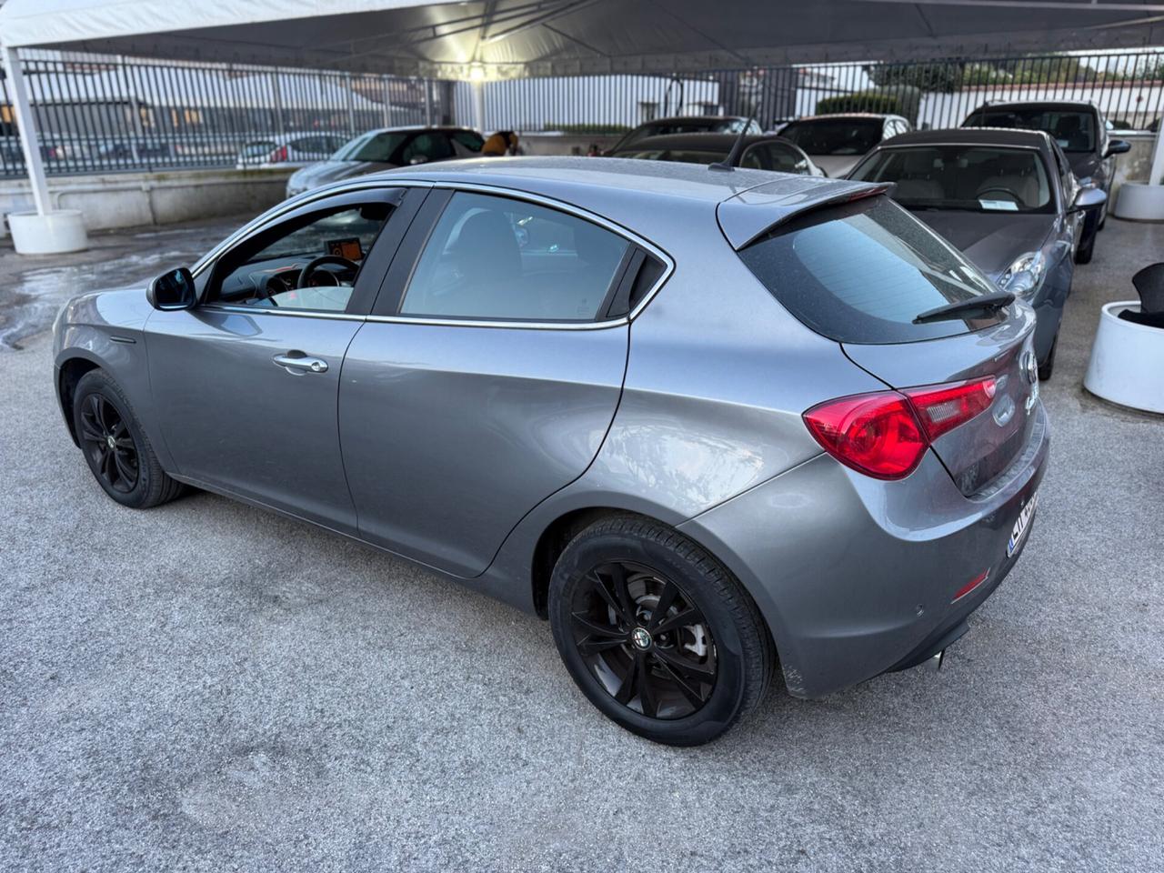 Alfa Romeo Giulietta 2.0 JTDm-2 140 CV Distinctive Perfetta