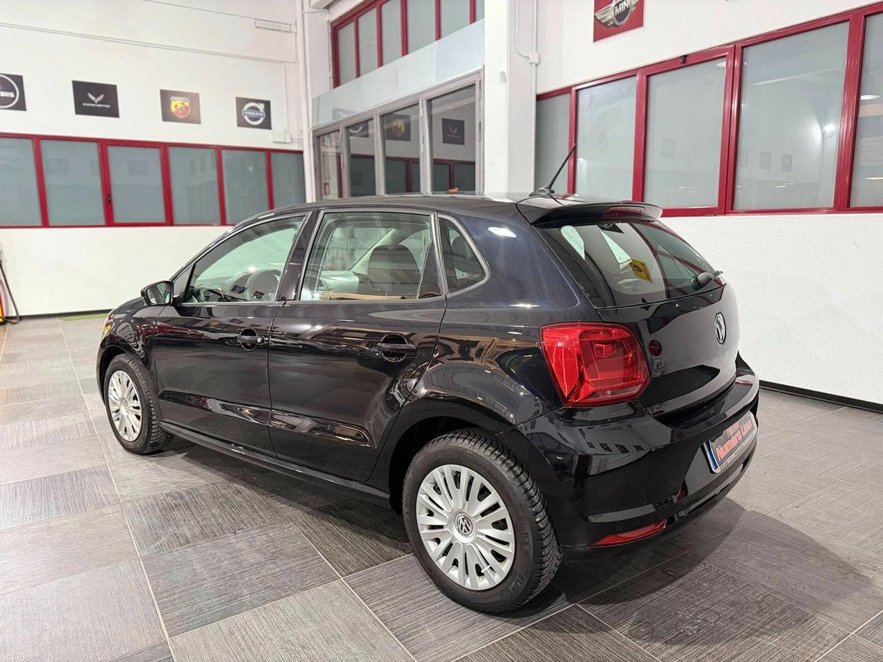 Volkswagen Polo 1.4 TDI 75cv Comfortline 2015